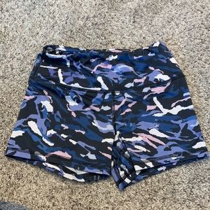 Fleo Shorts